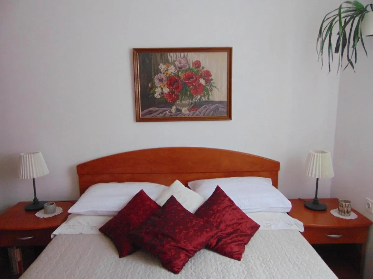 Apartments Petra Biograd Na Moru