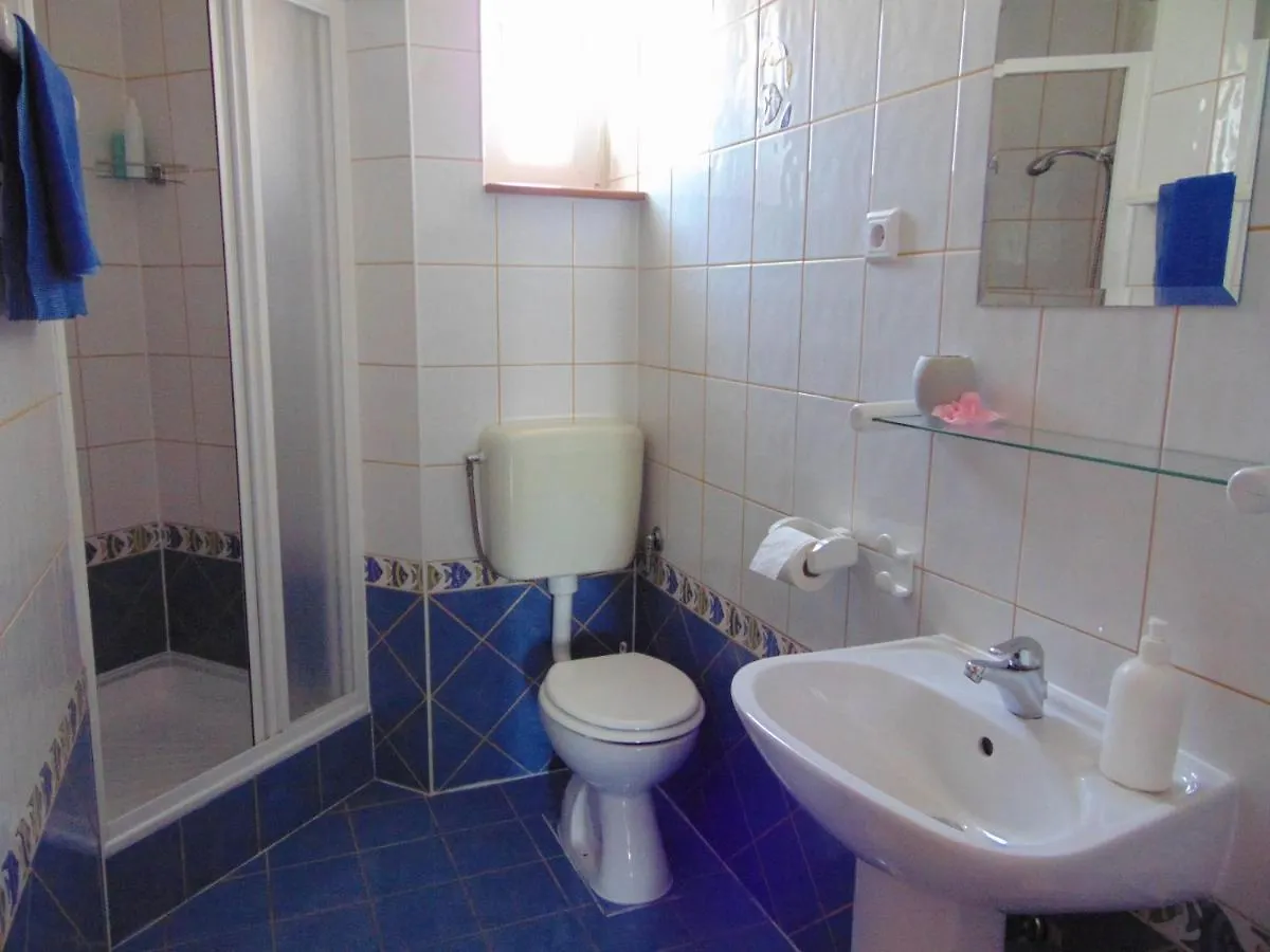 Apartments Petra Biograd Na Moru 0*,