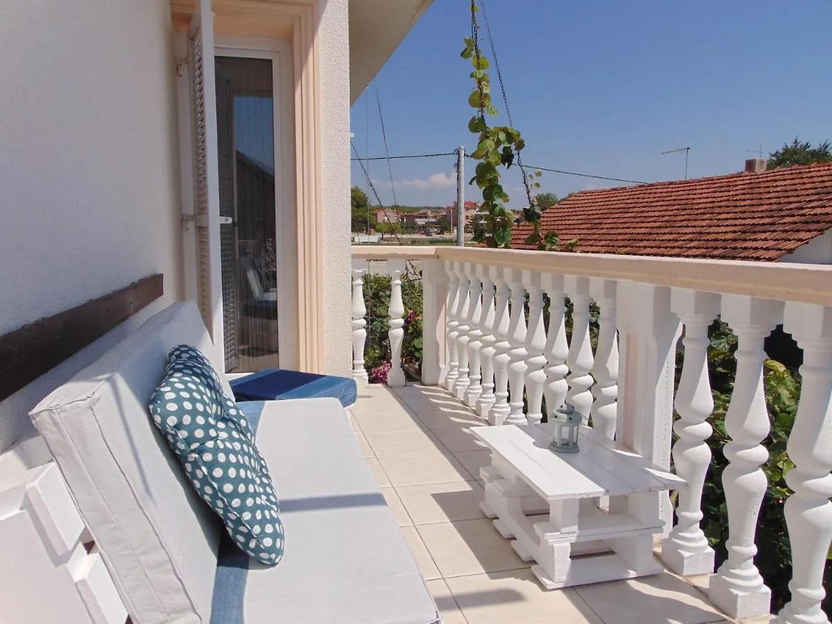 Apartments Petra Biograd Na Moru