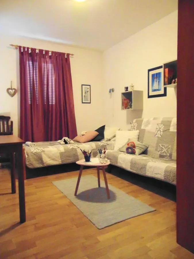 Apartments Petra Biograd Na Moru